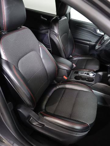 Certified 2024 Ford Escape ST-Line Select w/ Tech Pack #1 AWD/4WD image 9