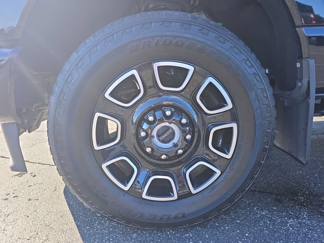 Certified 2026 Ford F350 Platinum AWD/4WD image 10