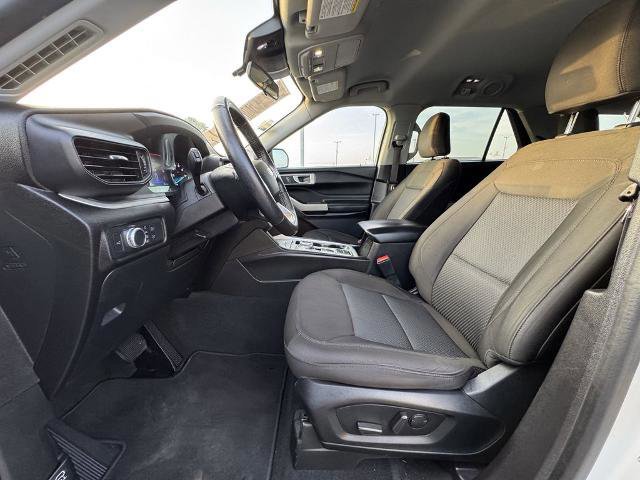Certified 2022 Ford Explorer XLT image 14