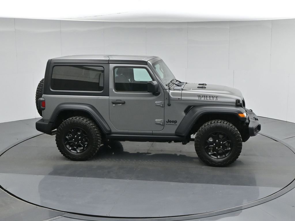 Used 2023 Jeep Wrangler Willys image 13