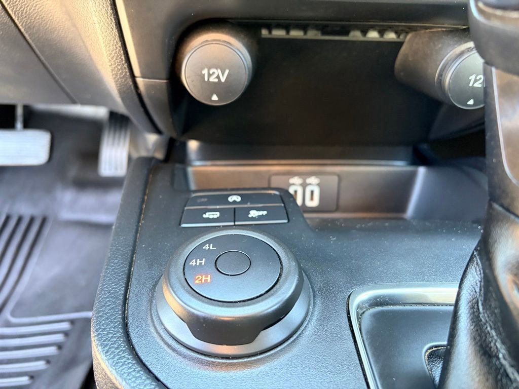 Certified 2022 Ford Ranger XLT w/ Equipment Group 302A High image 15