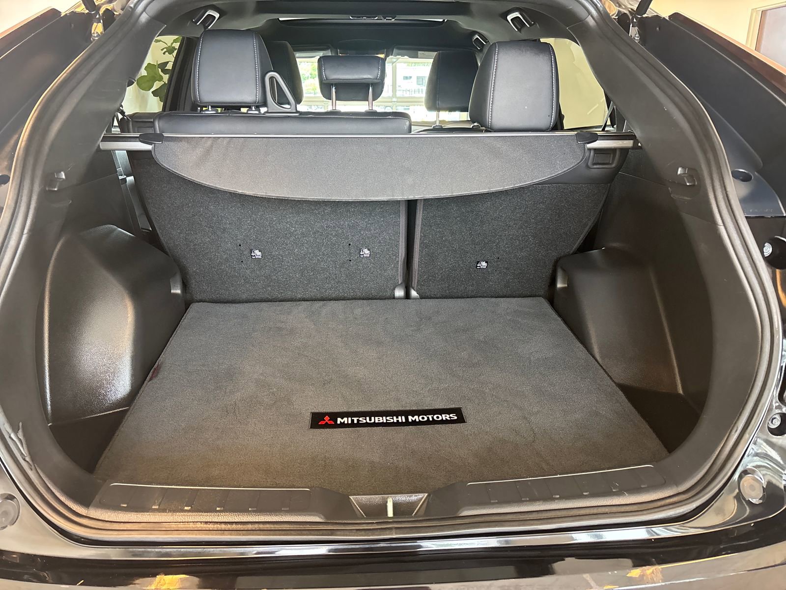 Used 2023 Mitsubishi Eclipse Cross AWD image 9