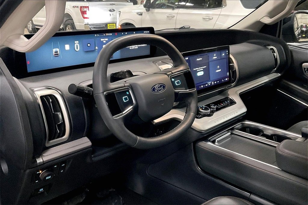 Certified 2025 Ford Expedition Max Active image 13