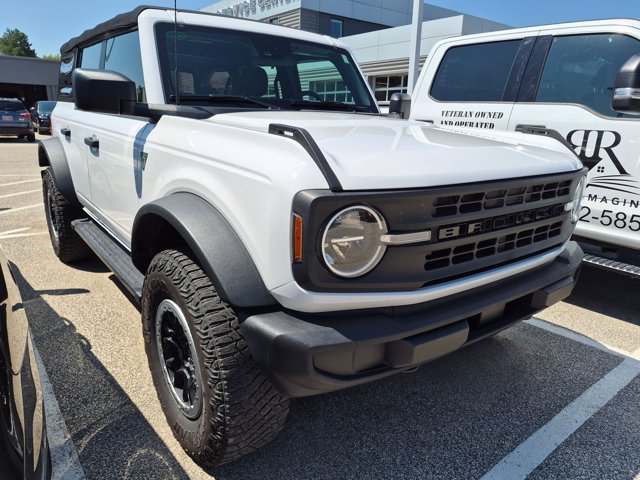 Certified 2021 Ford Bronco 4-Door w/ Sasquatch Package AWD/4WD image 3