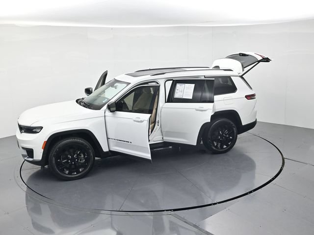 Used 2021 Jeep Grand Cherokee L Limited w/ Luxury Tech Group II AWD/4WD image 52