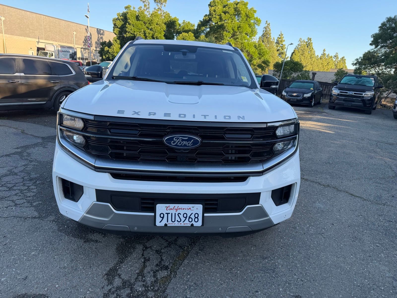 Certified 2025 Ford Expedition Max Platinum AWD/4WD image 8
