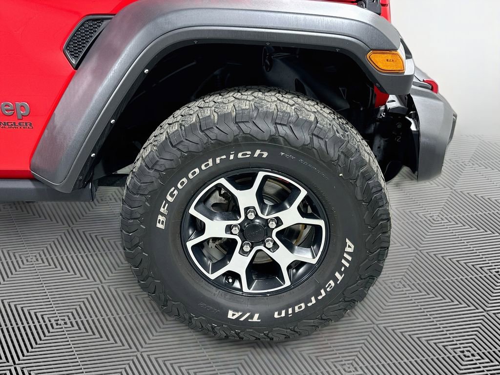 Used 2022 Jeep Wrangler Unlimited Rubicon w/ Cold Weather Group AWD/4WD image 23