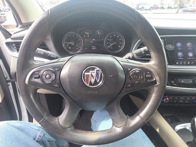 Used 2020 Buick Enclave Essence image 31