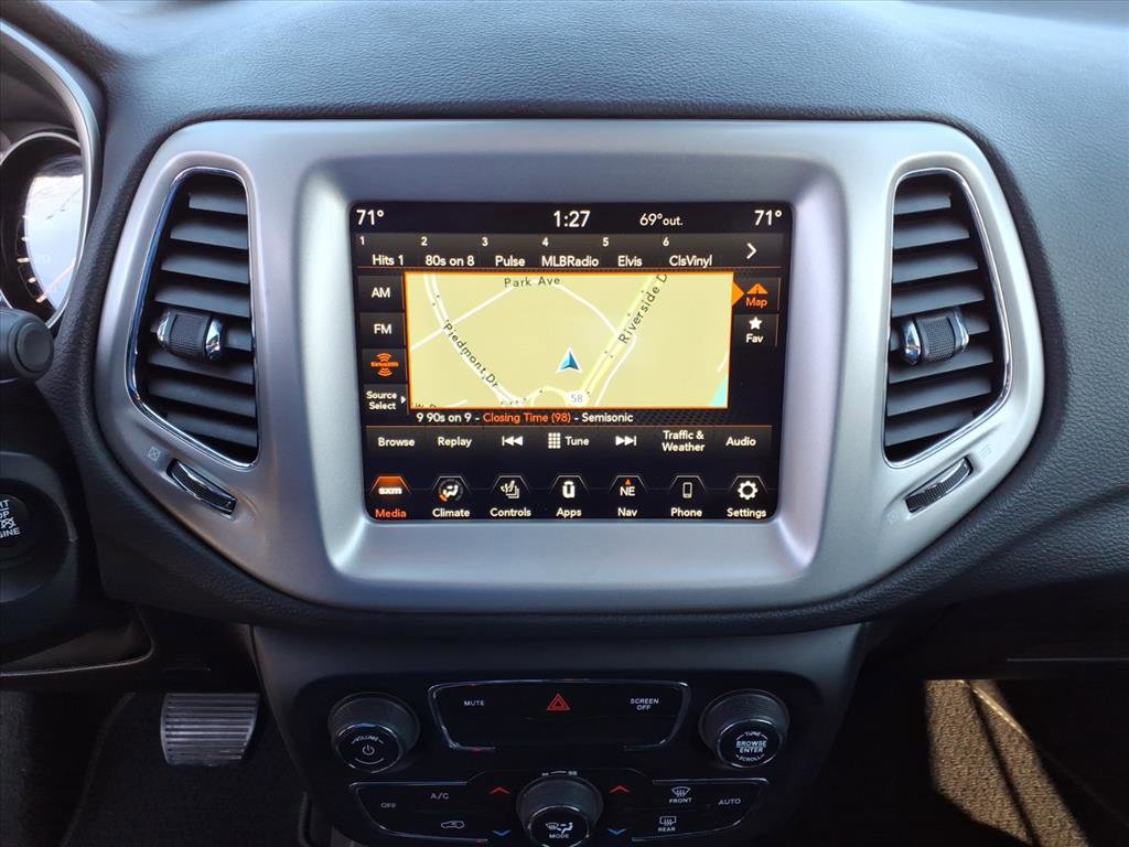 Used 2021 Jeep Compass Latitude image 12