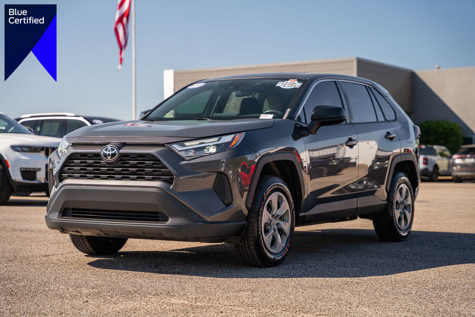 Used 2023 Toyota RAV4 LE FWD image 1