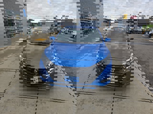 Used 2023 Nissan Versa SV image 8