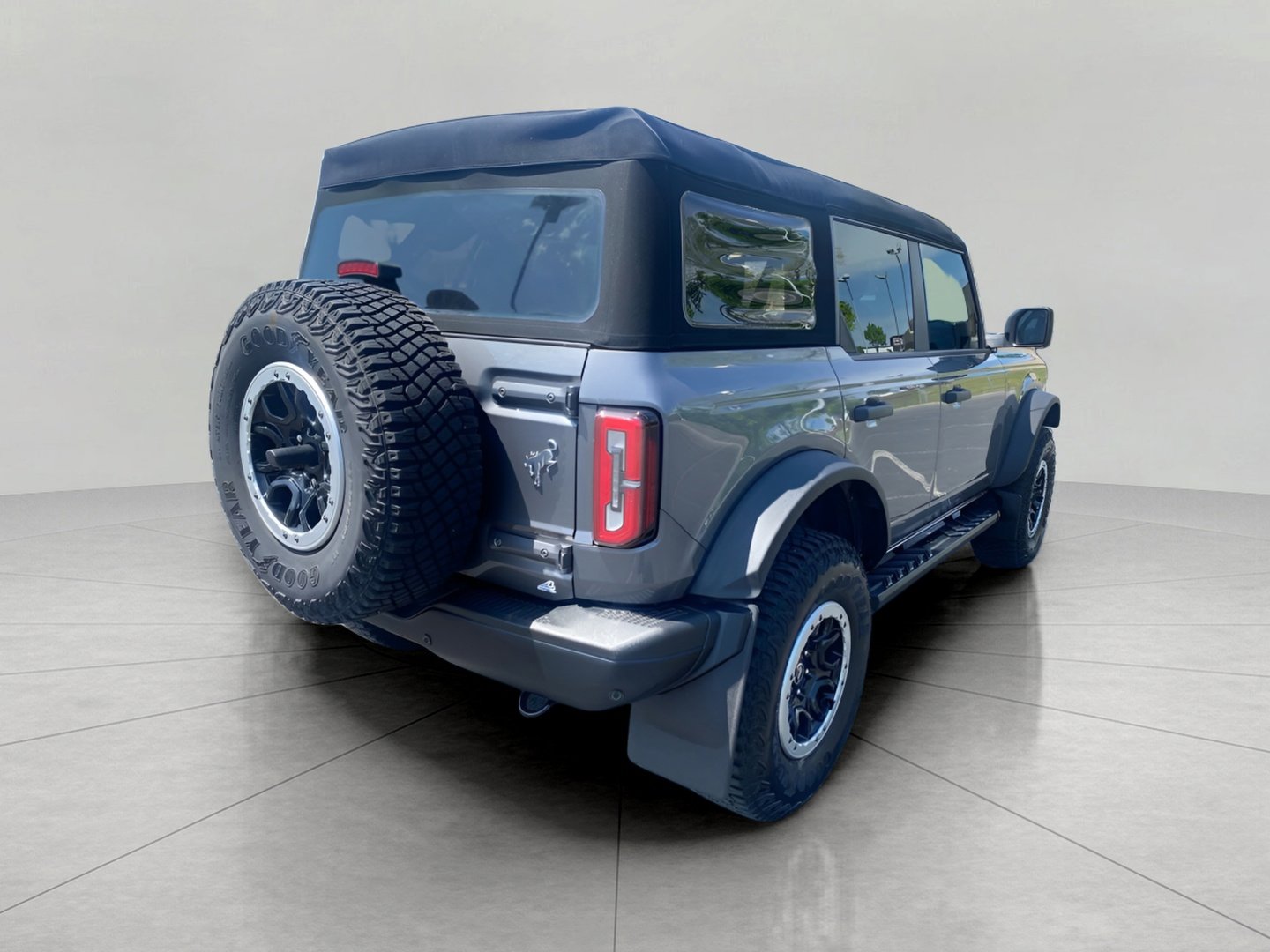 Certified 2023 Ford Bronco Badlands w/ Sasquatch Package AWD/4WD image 13