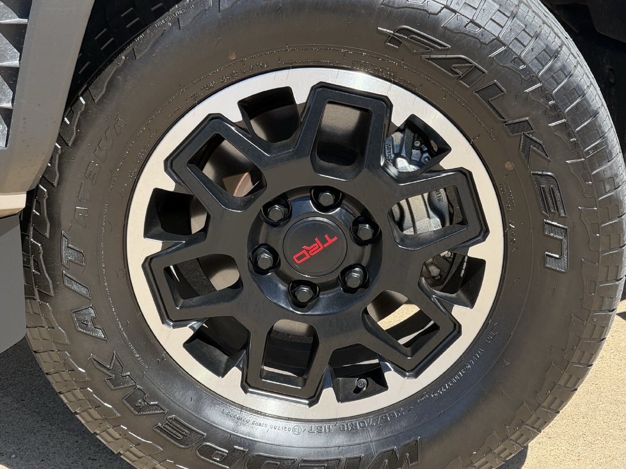 Used 2026 Toyota Tacoma TRD Off-Road AWD/4WD image 9