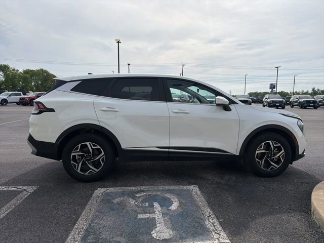 Used 2023 Kia Sportage LX FWD image 6
