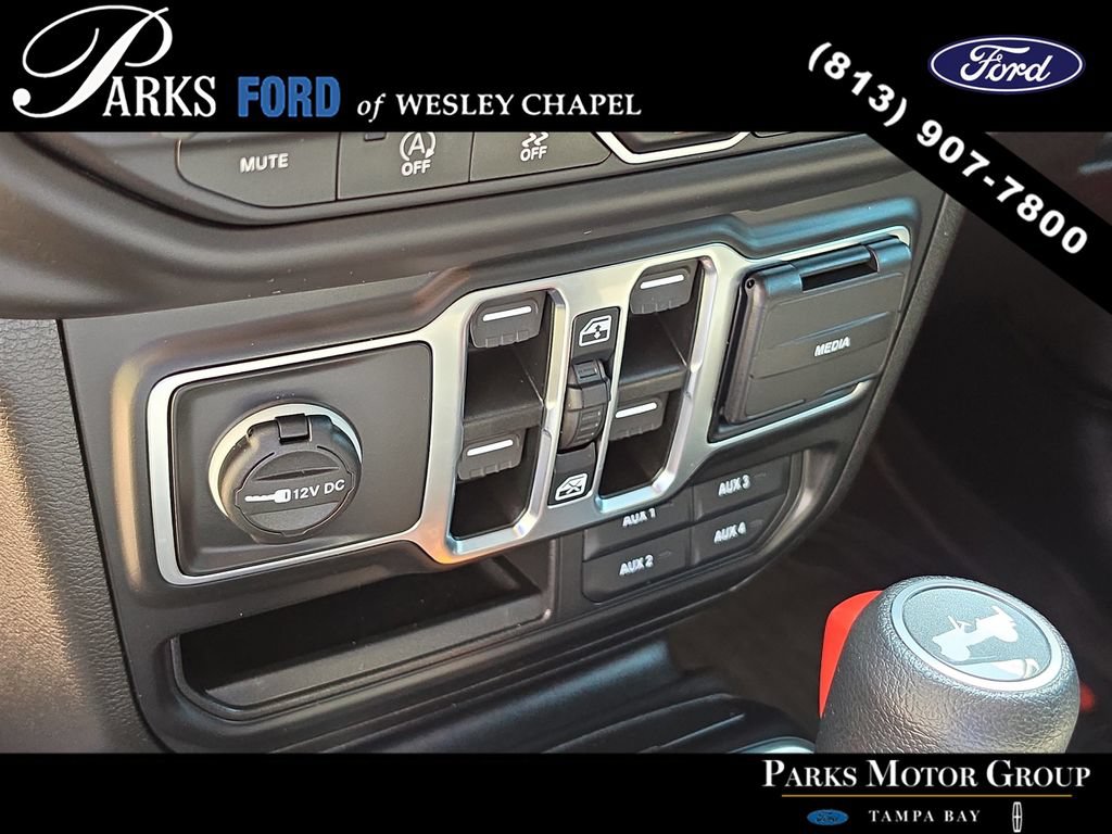 Used 2023 Jeep Wrangler Unlimited Sport w/ Sun And Sound Package AWD/4WD image 23