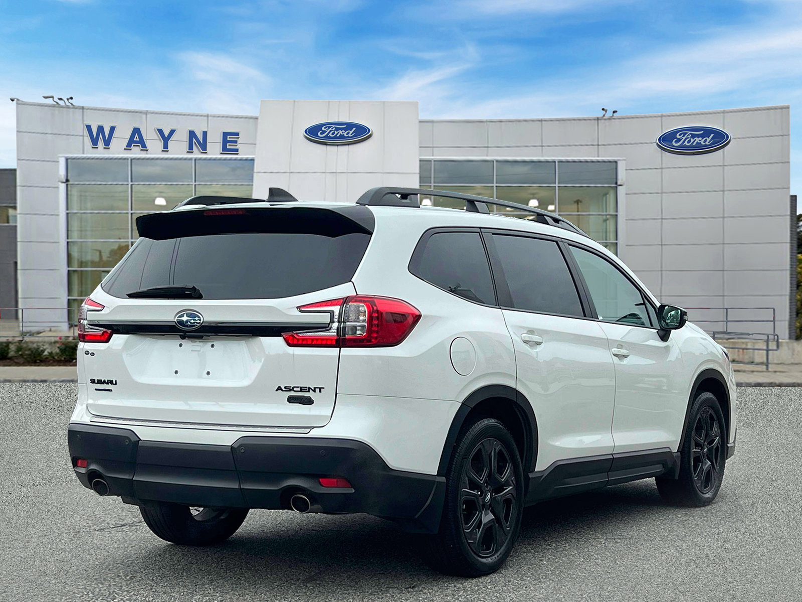 Used 2023 Subaru Ascent Onyx Edition image 3