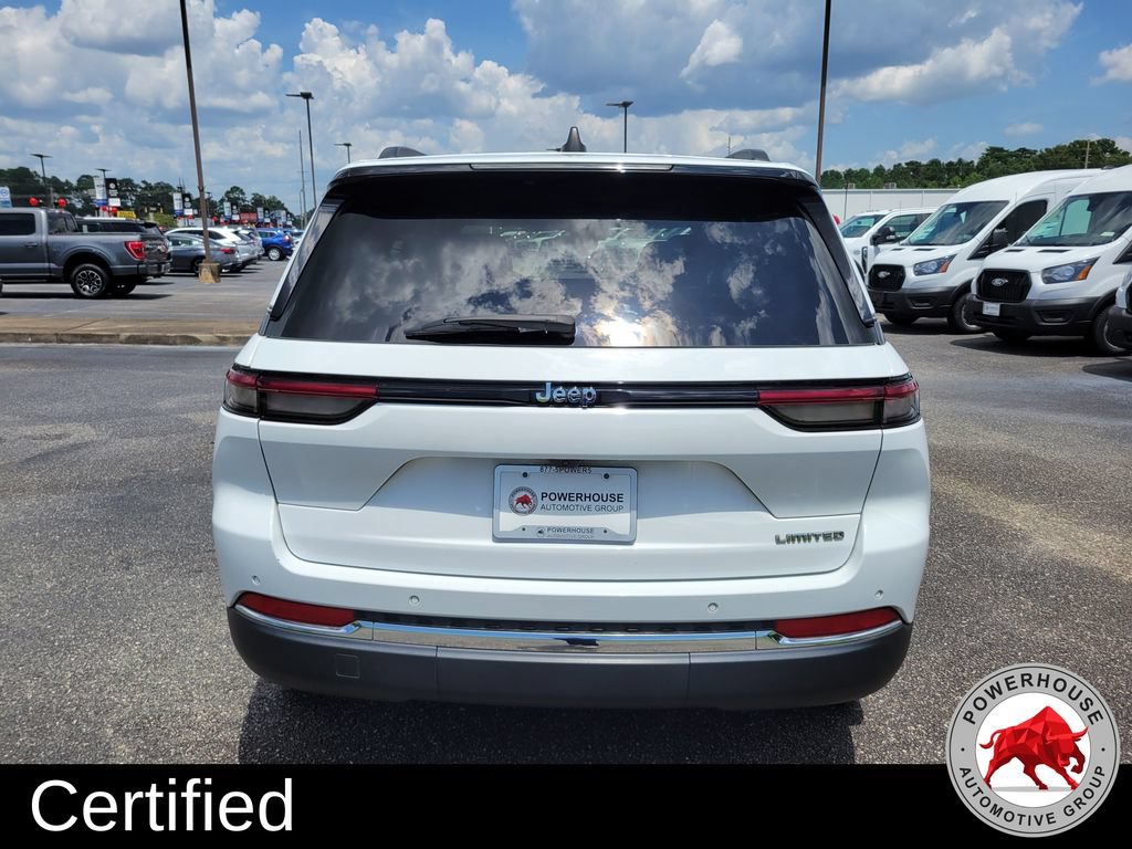 Used 2024 Jeep Grand Cherokee Limited RWD image 4