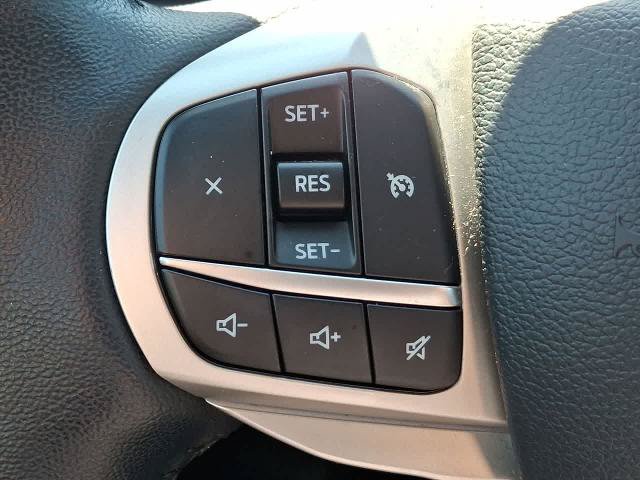 Certified 2023 Ford Explorer XLT w/ Equipment Group 202A AWD/4WD image 23