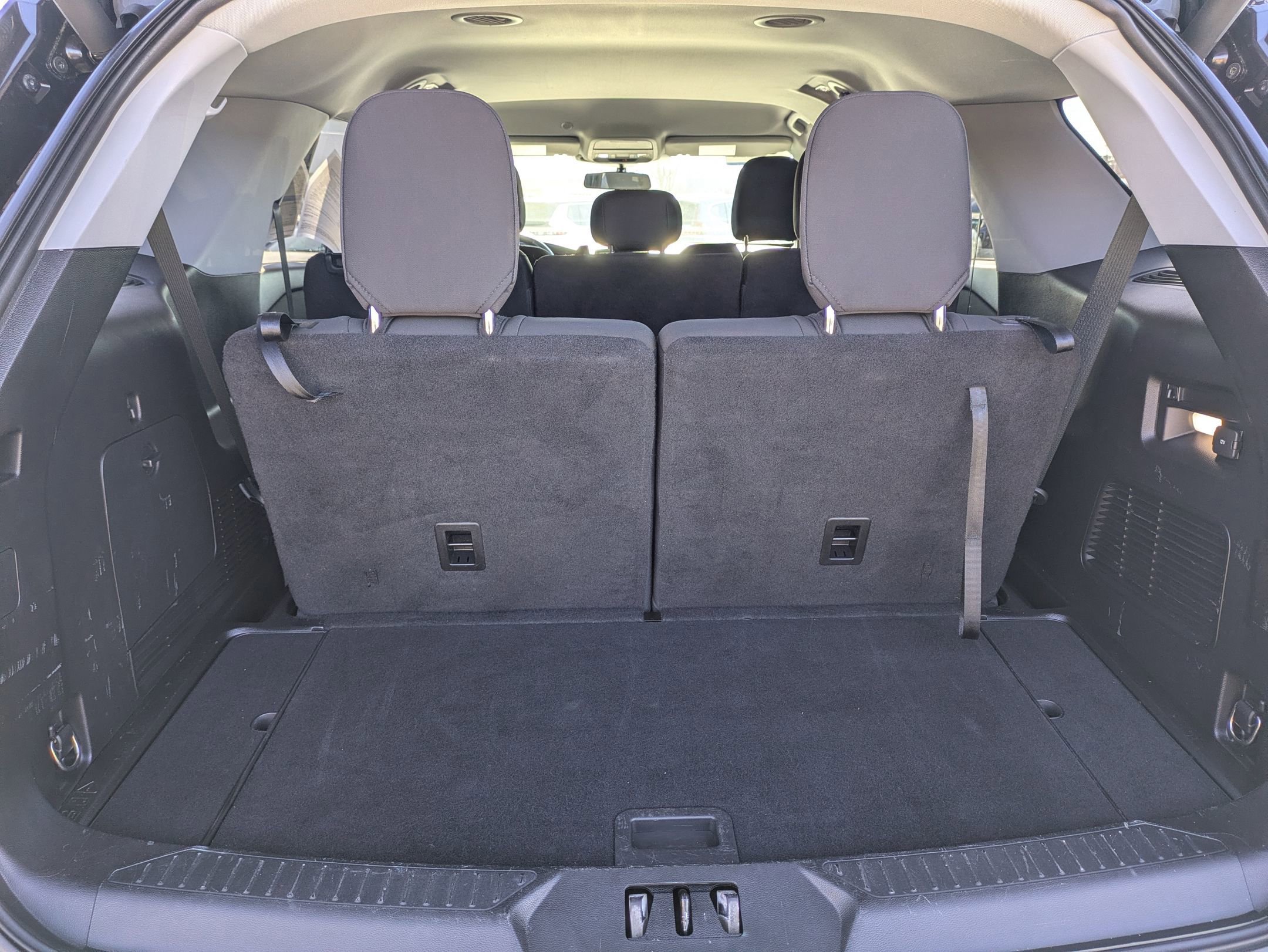 Certified 2020 Ford Explorer XLT w/ Comfort Package image 34