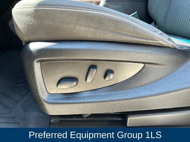 Used 2019 Chevrolet Tahoe LS RWD image 13