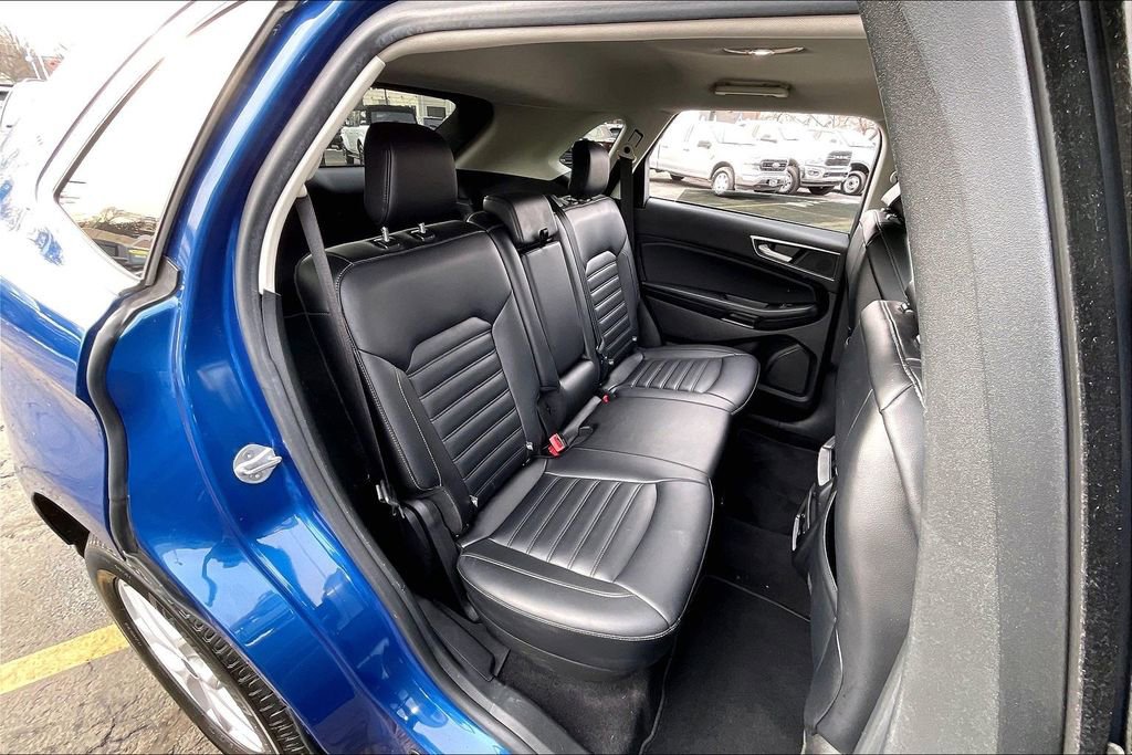 Certified 2022 Ford Edge SEL w/ Convenience Package image 25