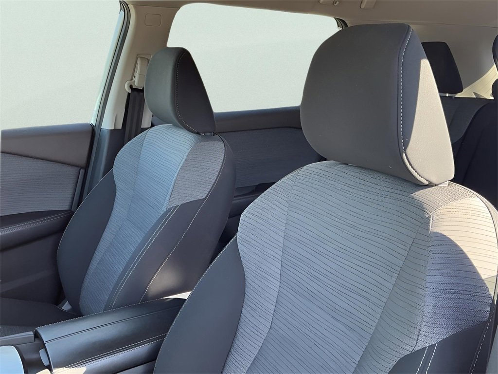 Used 2023 Nissan Rogue SV image 24