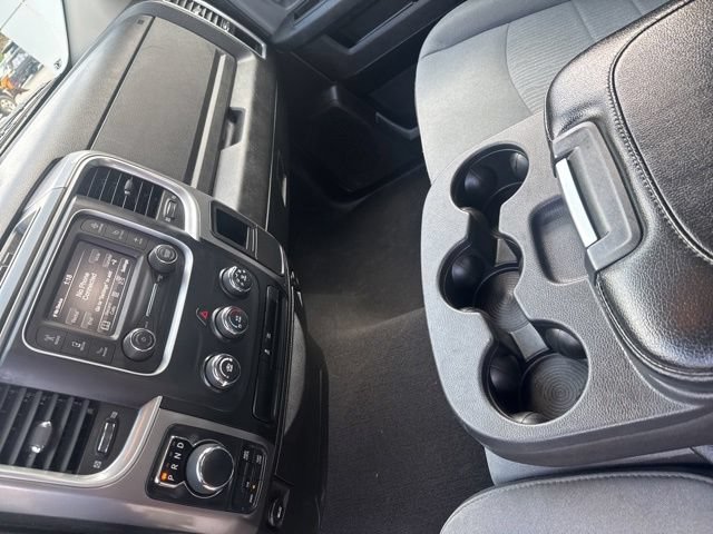 Used 2024 RAM 1500 Classic SLT AWD/4WD image 28