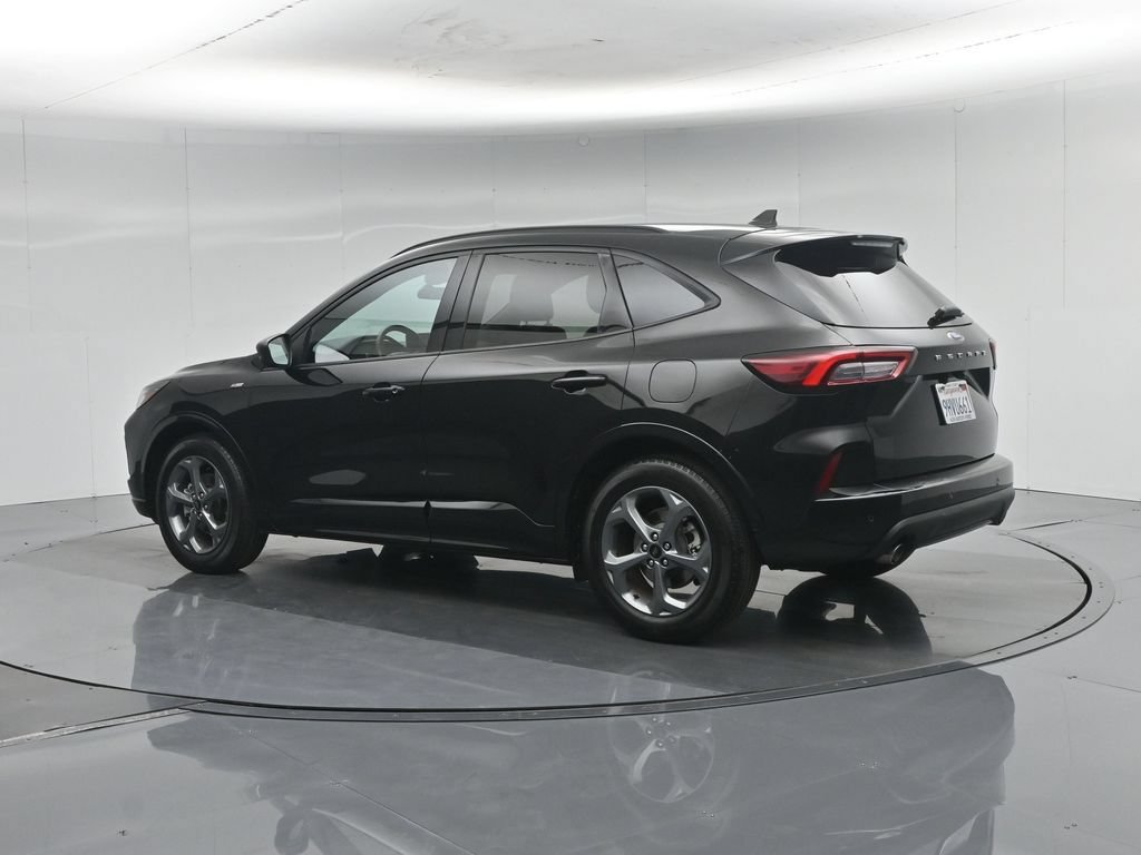 Certified 2023 Ford Escape ST-Line w/ Tech Pack #1 FWD image 7