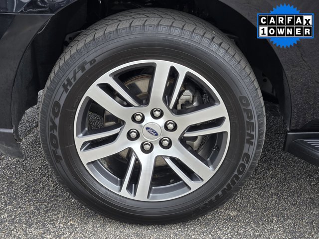 Certified 2024 Ford Expedition Max Limited RWD image 10