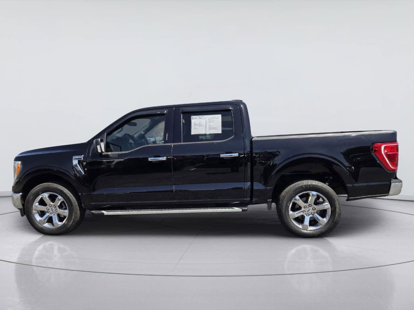 Certified 2023 Ford F150 XLT w/ Equipment Group 302A High AWD/4WD image 5