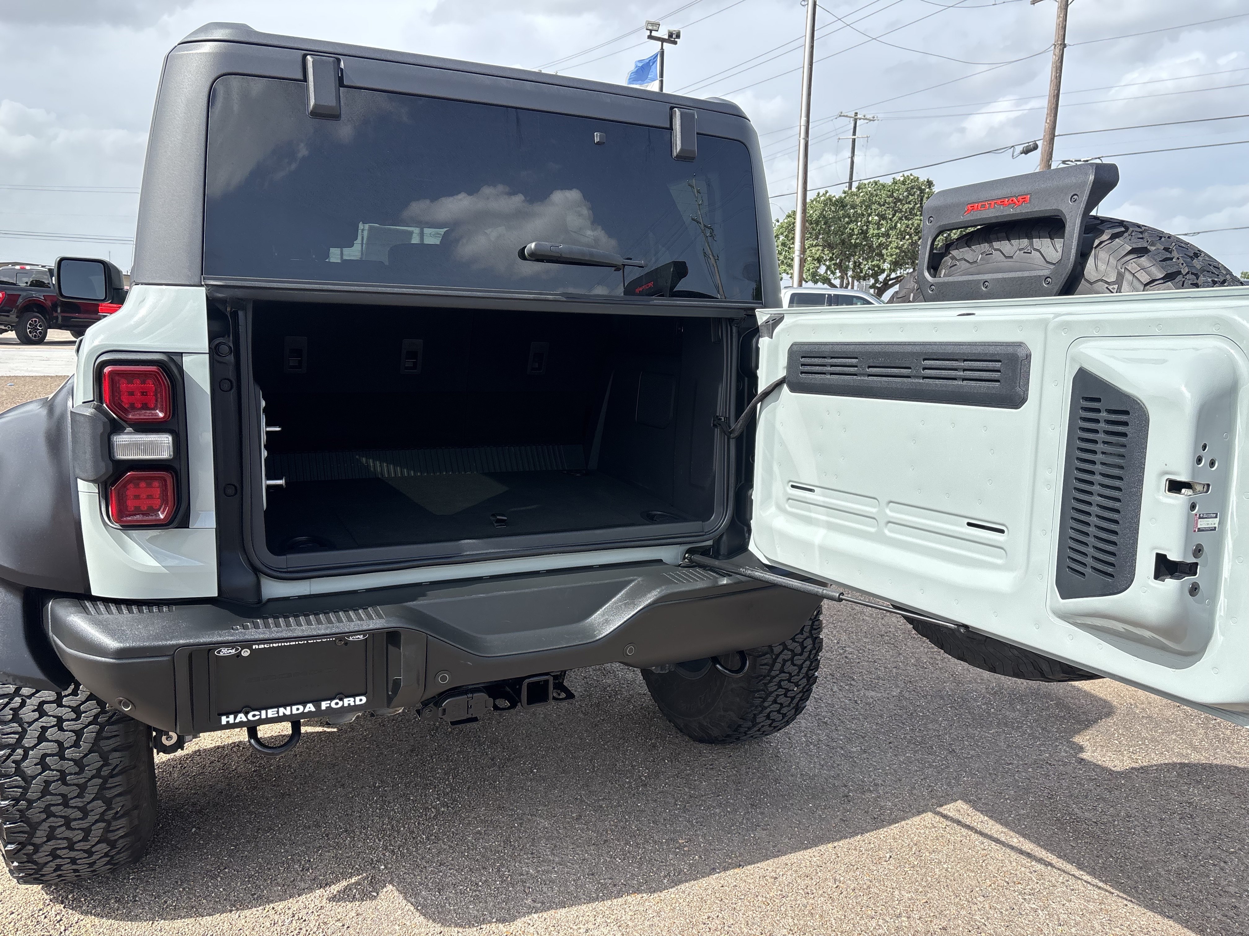 Certified 2022 Ford Bronco Raptor AWD/4WD image 18