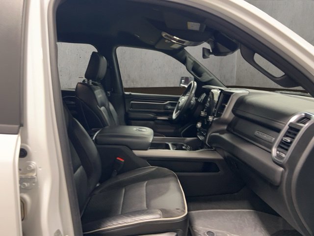 Used 2024 RAM 1500 Laramie AWD/4WD image 21