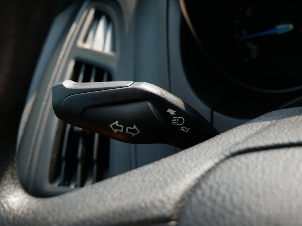 Certified 2018 Ford Focus SEL FWD image 20