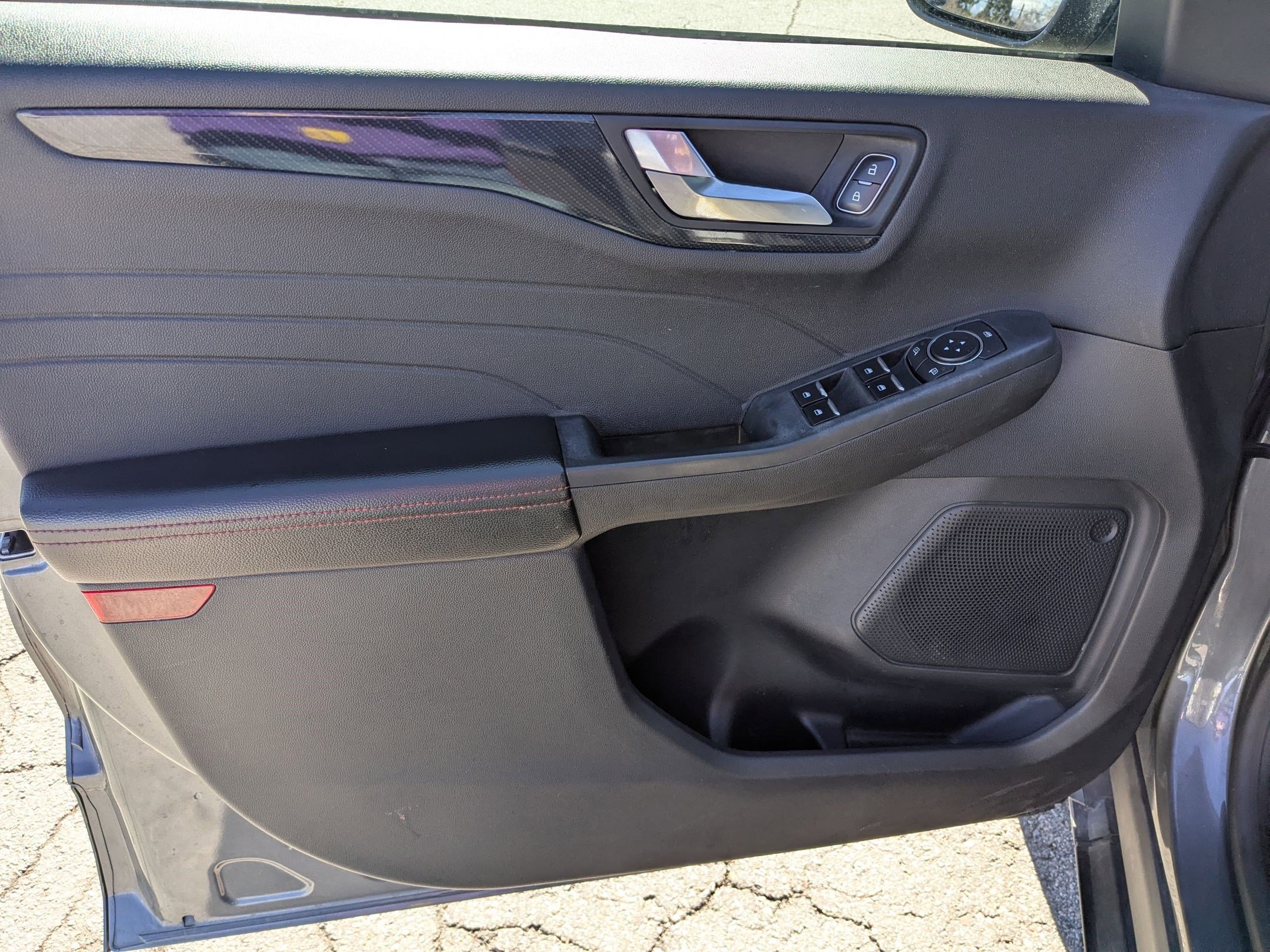 Certified 2023 Ford Escape ST-Line image 14