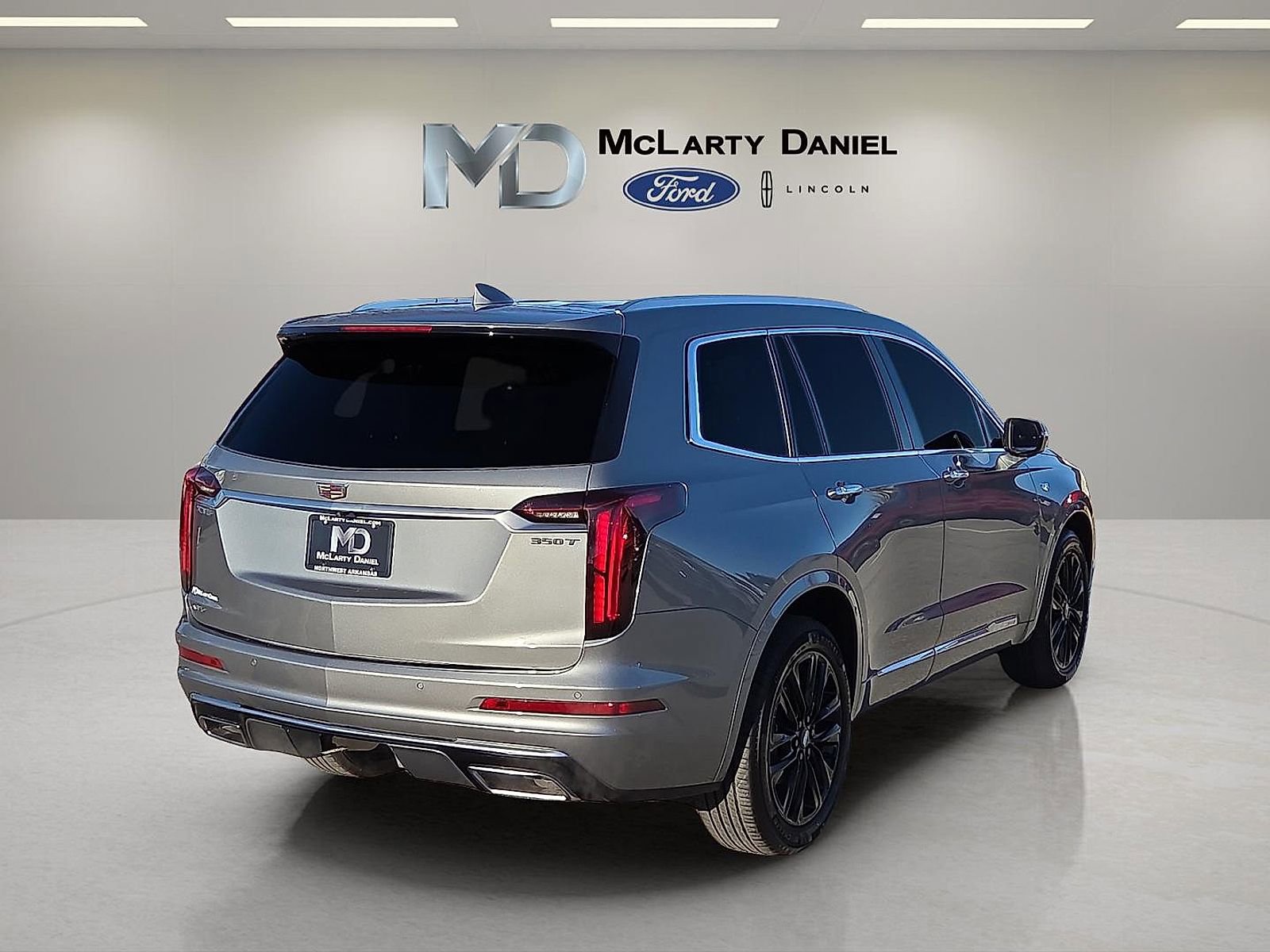 Used 2024 Cadillac XT6 Luxury image 5