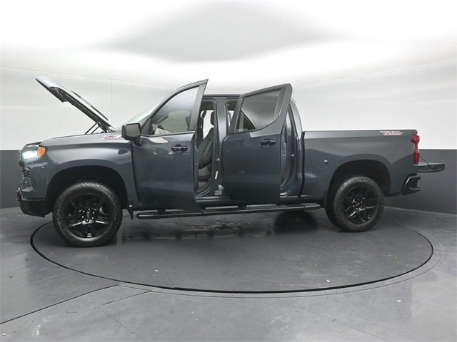 Used 2025 Chevrolet Silverado 1500 LT Trail Boss w/ LT Trail Boss Premium Package image 57