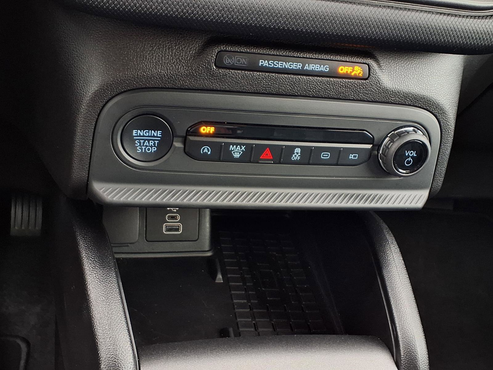 Certified 2025 Ford Bronco Sport Heritage AWD/4WD image 14