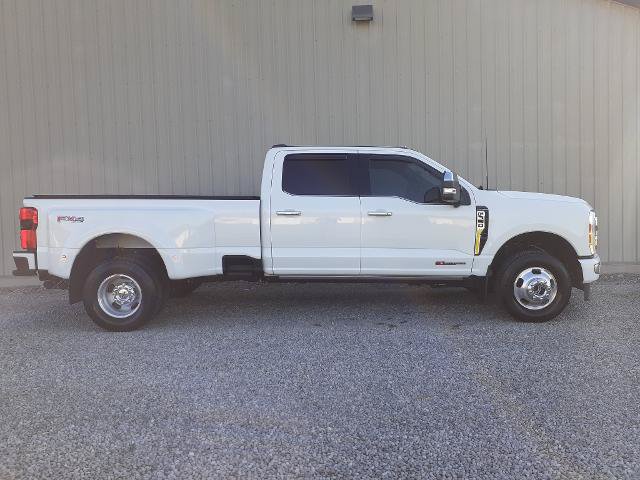 Certified 2024 Ford F350 Platinum AWD/4WD image 7