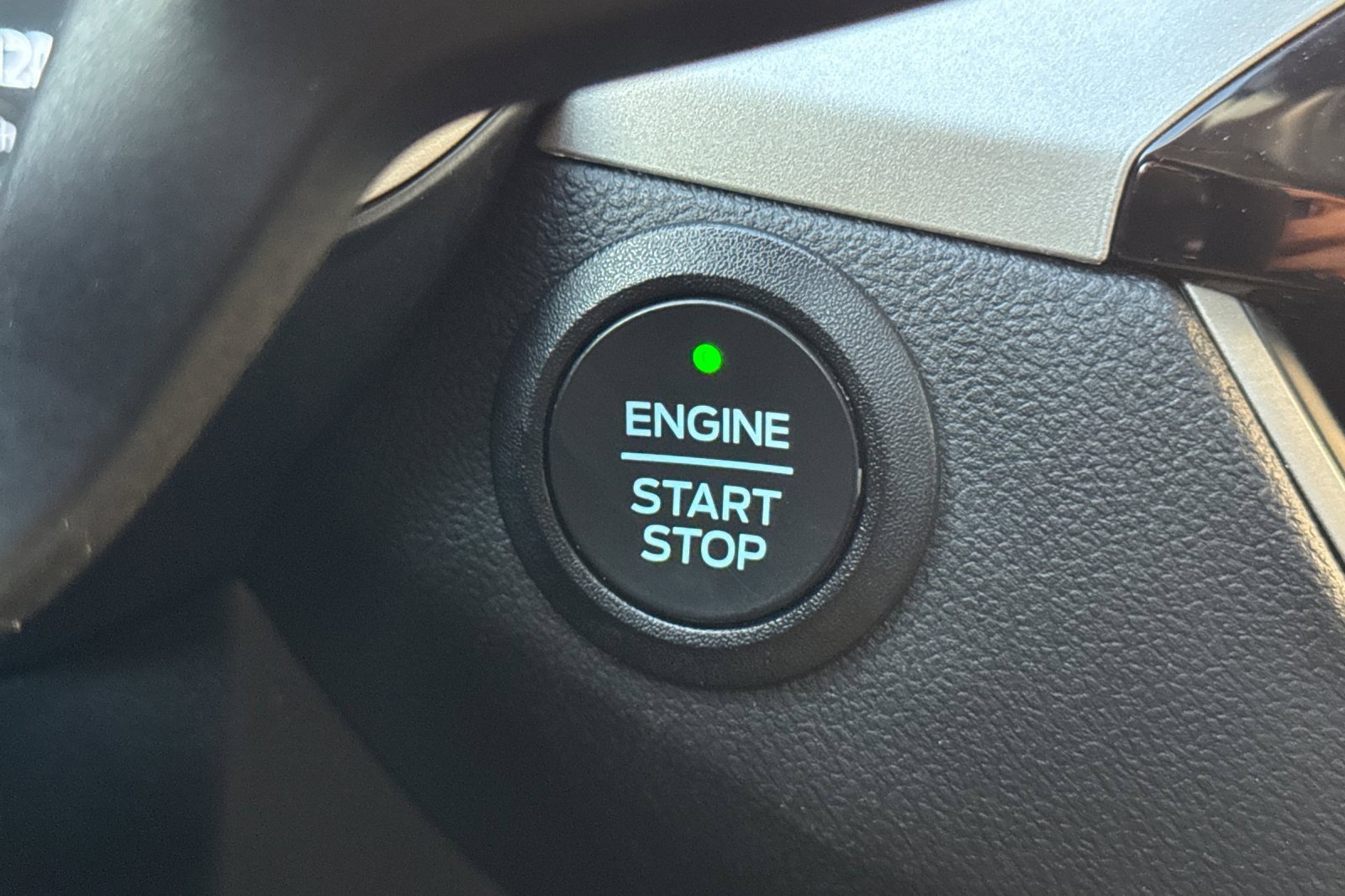 Certified 2022 Ford Escape SE w/ Convenience Package image 21