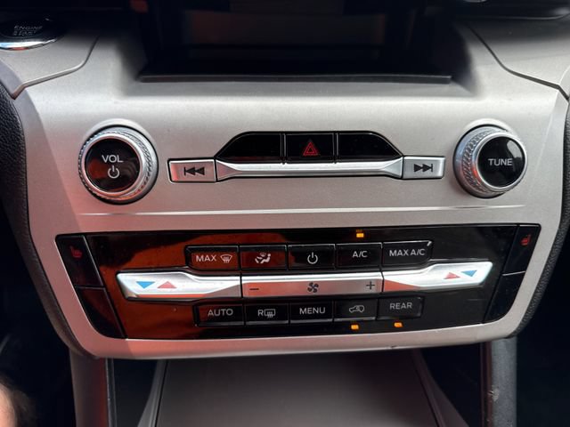 Certified 2022 Ford Explorer XLT AWD/4WD image 29
