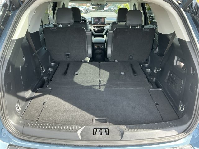 Certified 2025 Ford Explorer Active w/ Active Comfort Package AWD/4WD image 27