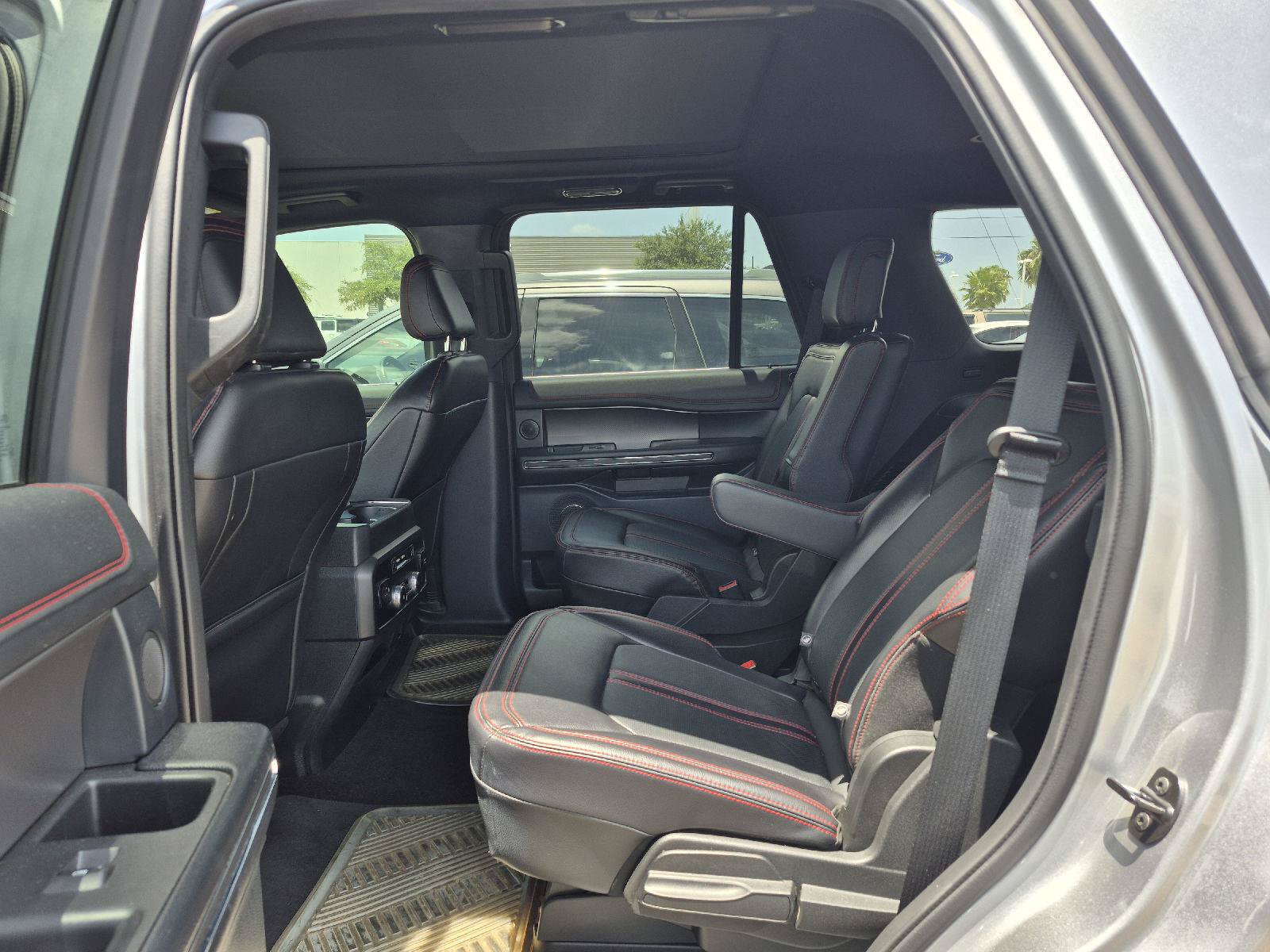 Certified 2021 Ford Expedition Limited RWD image 12