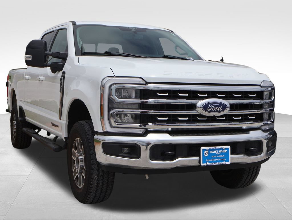 Certified 2024 Ford F250 Lariat w/ FX4 Off-Road Package AWD/4WD image 11