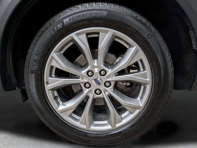 Certified 2022 Ford Explorer XLT w/ Equipment Group 202A image 35