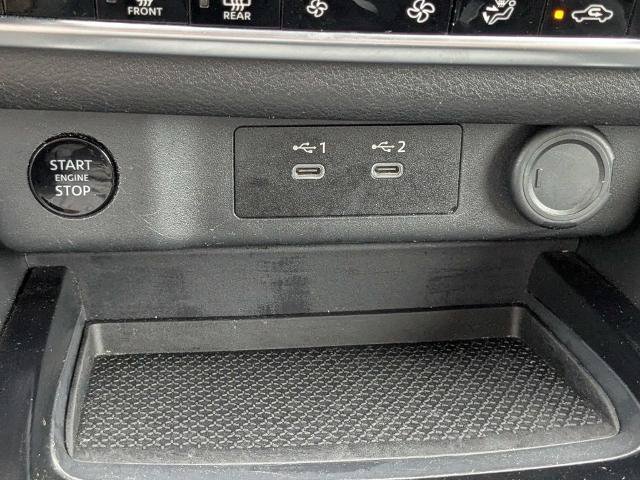 Used 2025 Nissan Rogue SV FWD image 24