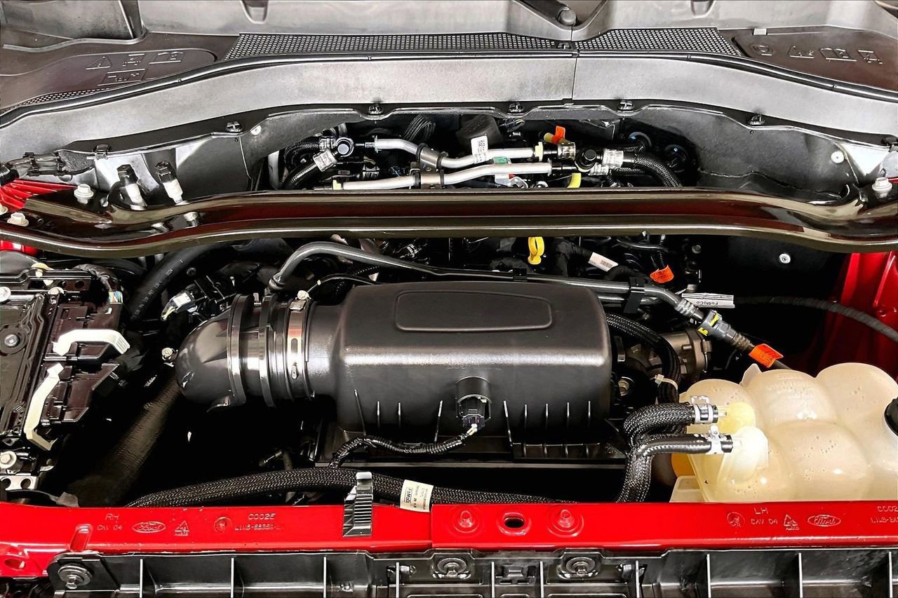Certified 2024 Ford Explorer Limited w/ Limited Technology Package image 13