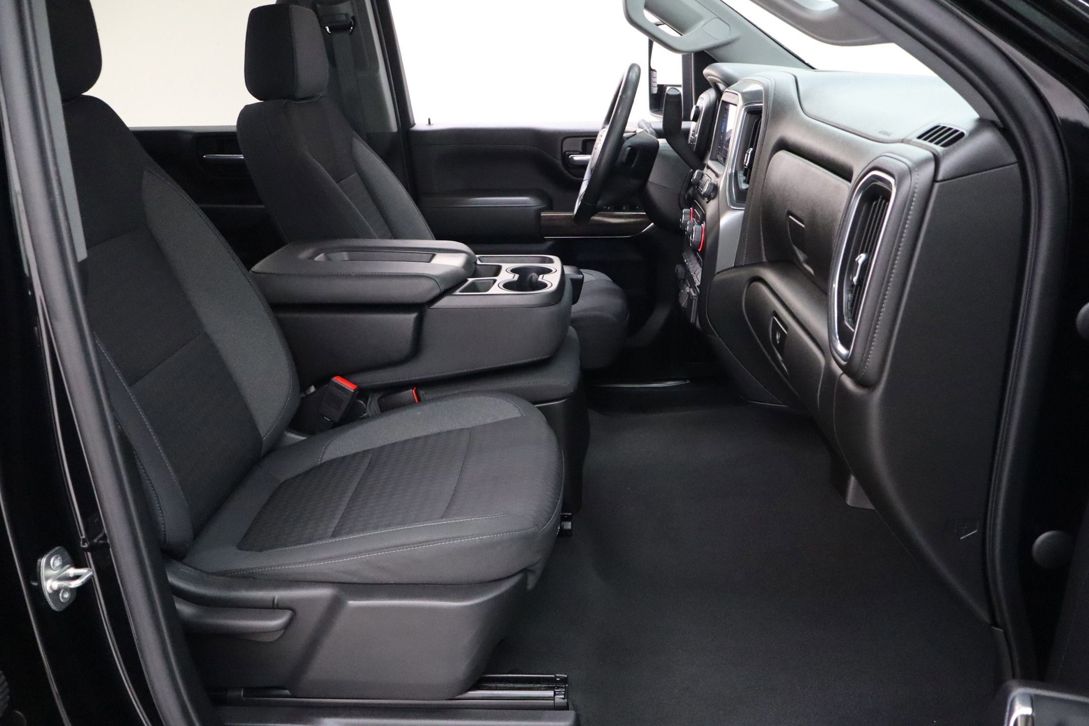 Used 2023 Chevrolet Silverado 3500 LT w/ Convenience Package image 30