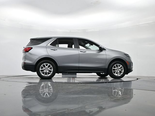 Used 2024 Chevrolet Equinox LT AWD/4WD image 36