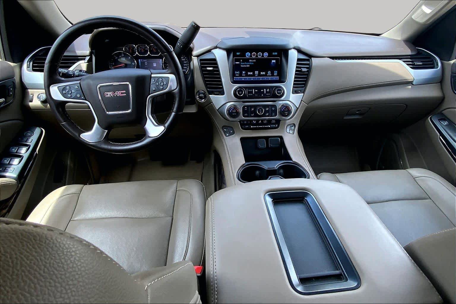Used 2020 GMC Yukon SLT w/ Premium Edition RWD image 16