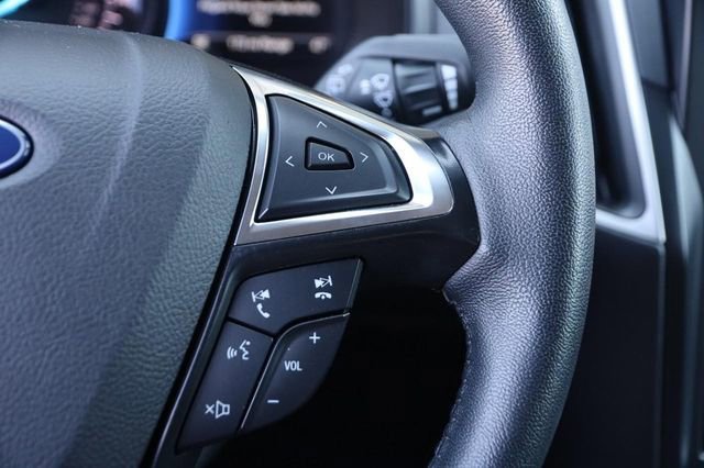 Certified 2024 Ford Edge SEL image 12